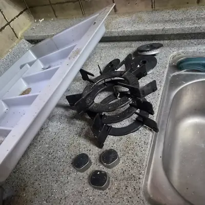 집을 못 보고 계약한 고객님 대신 진행한 해운대입주청소 후기 현장 사진